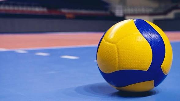 バレー好きの社会人集まれー🏐